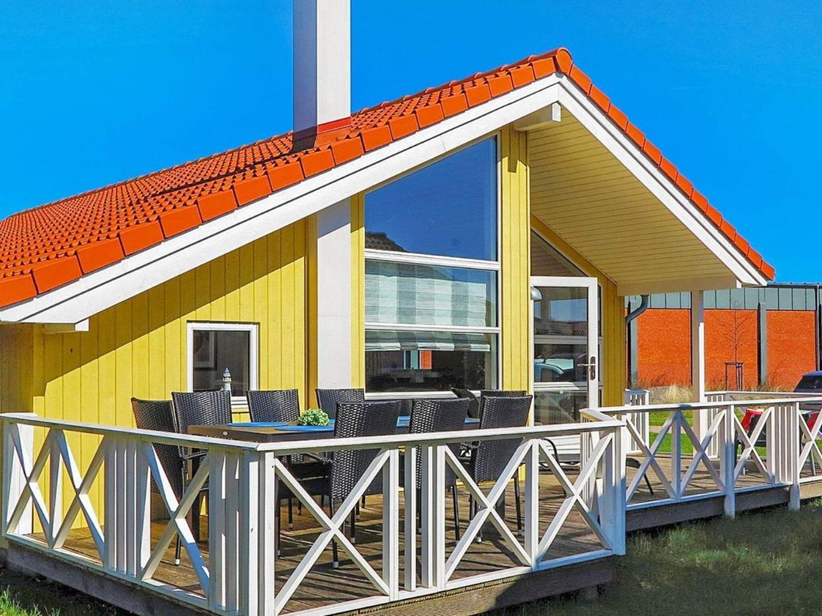 8 Person Holiday Home In Gro Enbrode Großenbrode エクステリア 写真